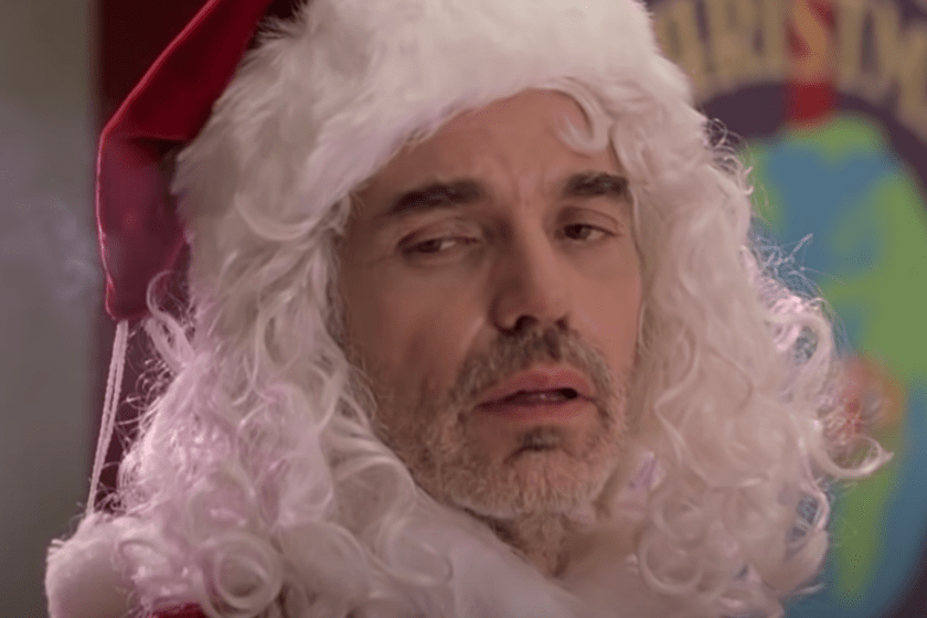 Billy Bob Thornton wearing a Santa Claus suit in a scene from 'Bad Santa'