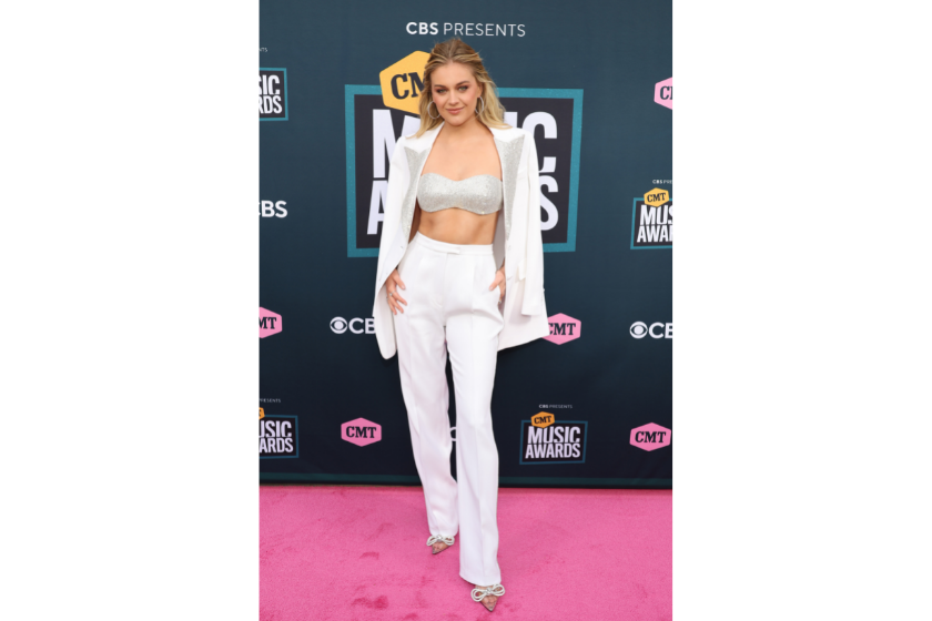 Kelsea Ballerini poses at the 2022 CMT Music Award in Nashville, Tennessee