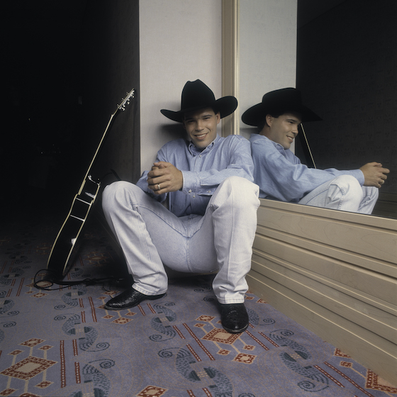 Clay Walker is photographed at a hotel in Chicago, IL.  May 26, 1993.