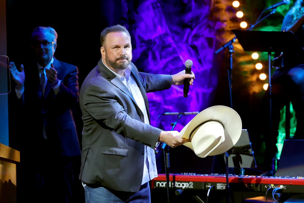 Garth Brooks at Country Music Hall of Fame and Museum