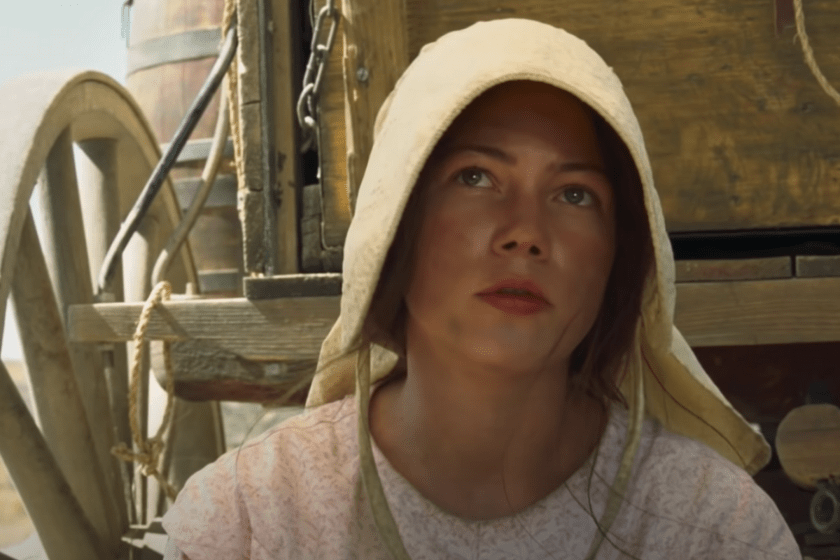 Michelle Williams wearing a bonnet in a scene from 'Meek's Cutoff'