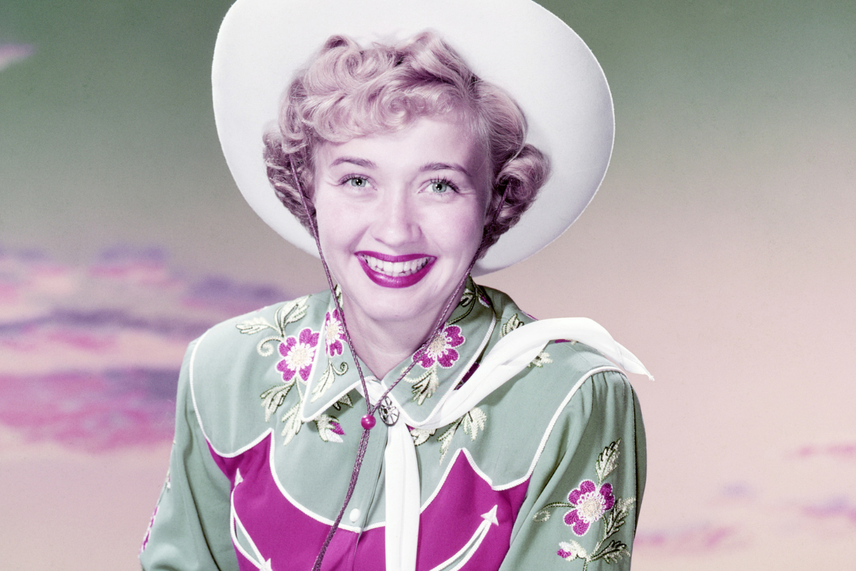 American singer, dancer and actress Jane Powell wearing a western shirt and a cowboy hat, circa 1955. (Photo by Silver Screen Collection/Getty Images)