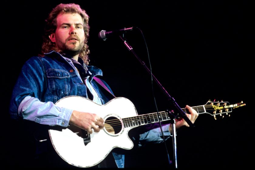 MOUNTAIN VIEW, CA - OCTOBER 14: Toby Keith performs at Shoreline Amphitheatre on October 14, 1993 in Mountain View California.