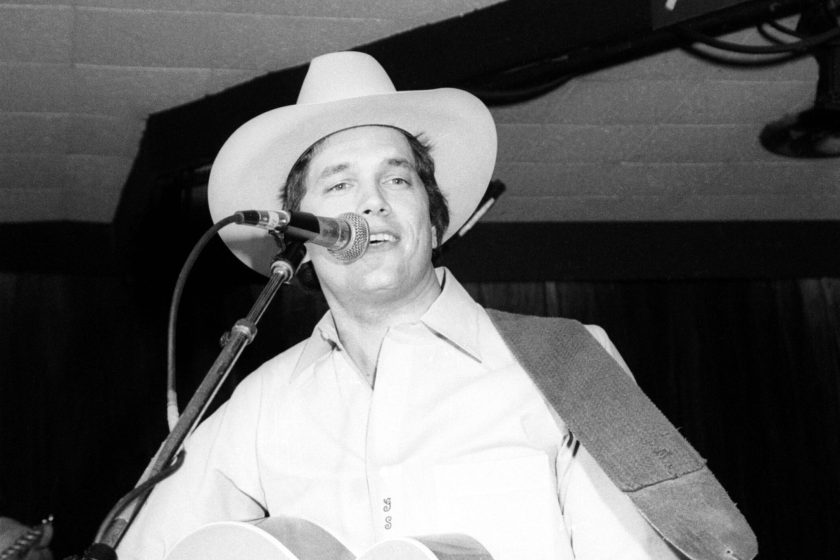 UNSPECIFIED - CIRCA 1970: Photo of George Strait