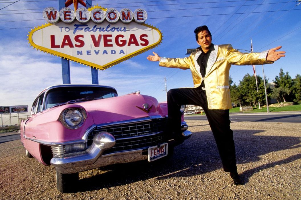 Wedding with an Elvis look-alike (Jesse Garon). The Little White Chapel where Charolette Richards has been performing more than 600.000 more or less eccentric weddings. Las Vegas. Nevada. United states (USA) Full Model Release.