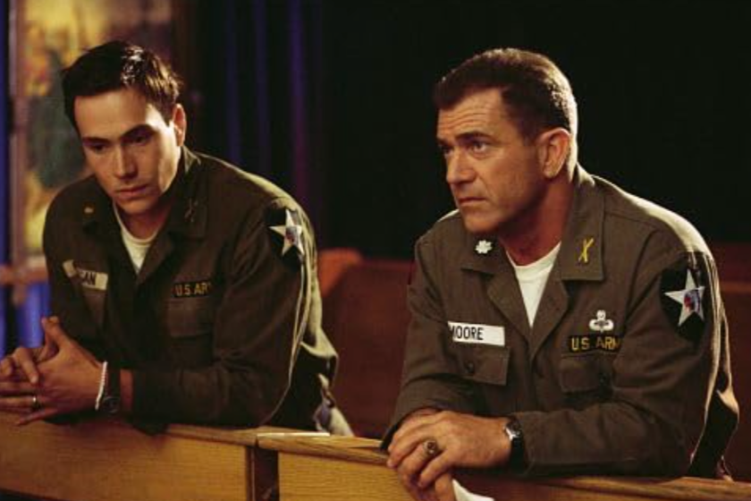 Chris Klein and Mel Gibson in 'We Were Soldiers'
