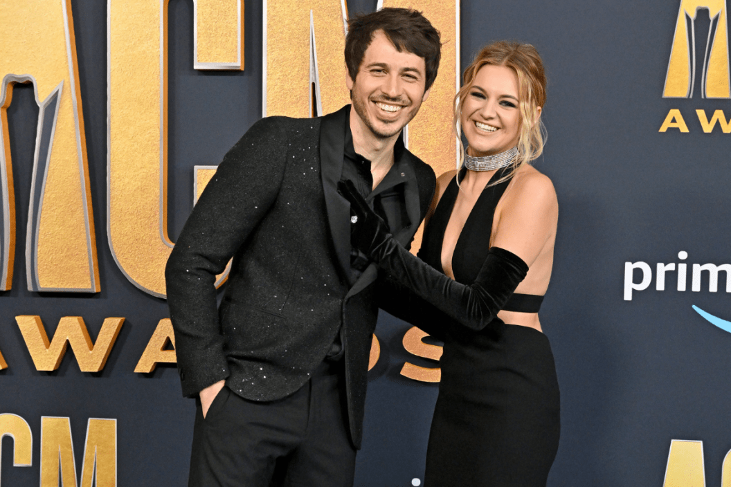 Morgan Evans and Kelsea Ballerini attend the 57th Academy of Country Music Awards on March 07, 2022 in Las Vegas, Nevada.