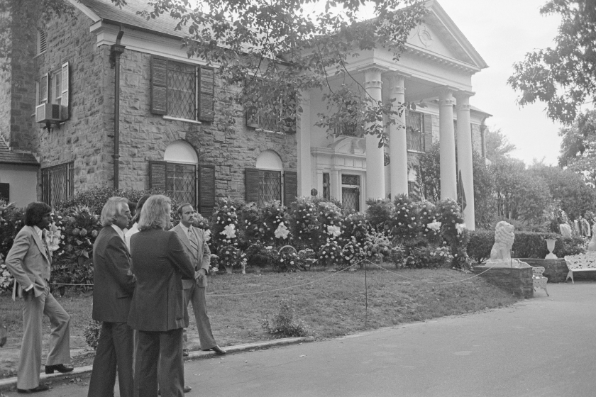 08/17/1977-Memphis, TN- Graceland, the mansion-home of Rock and Roll king, Elvis Presley is decked with flowers as the dead singer's body was viewed by hundreds of his fans.