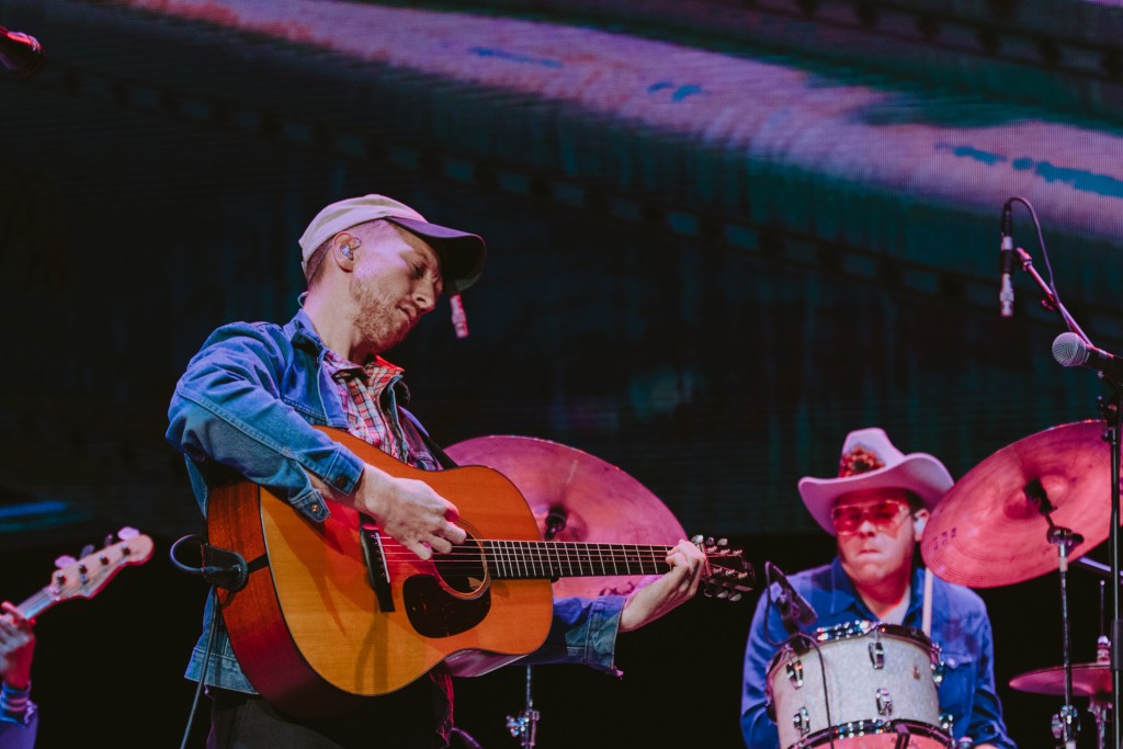 Tyler Childers performs at Kentucky Rising Benefit Concert