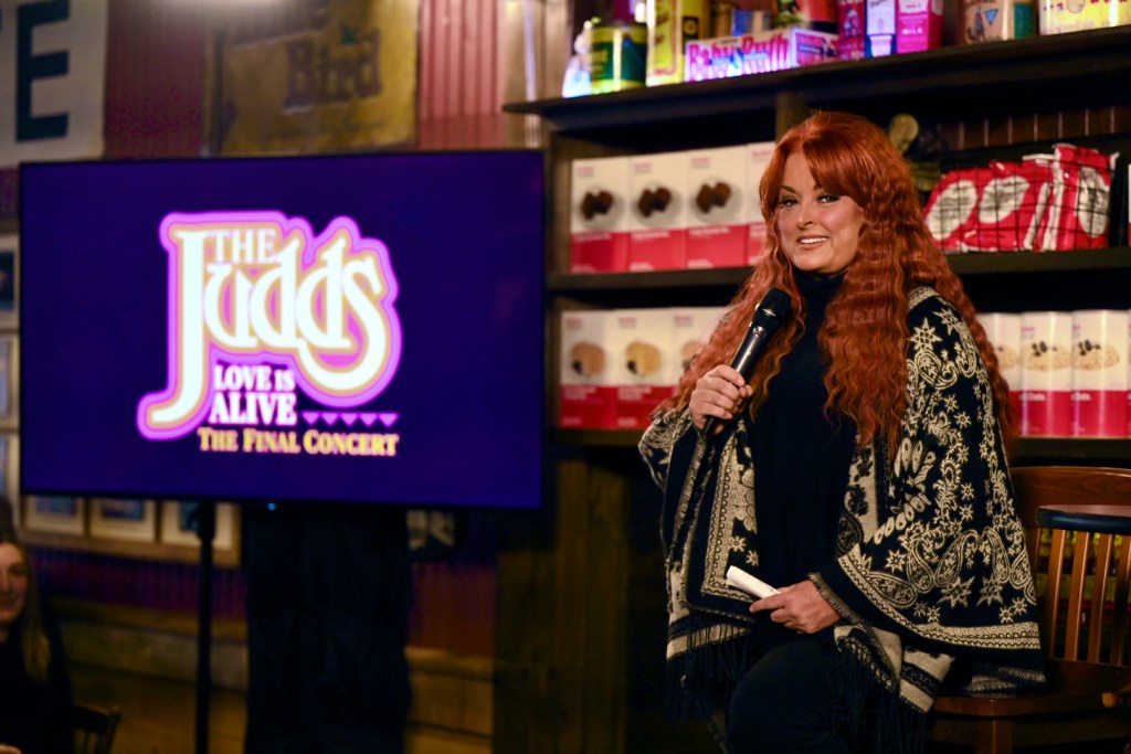 Wynonna Judd announces The Judds Love is Alive concert