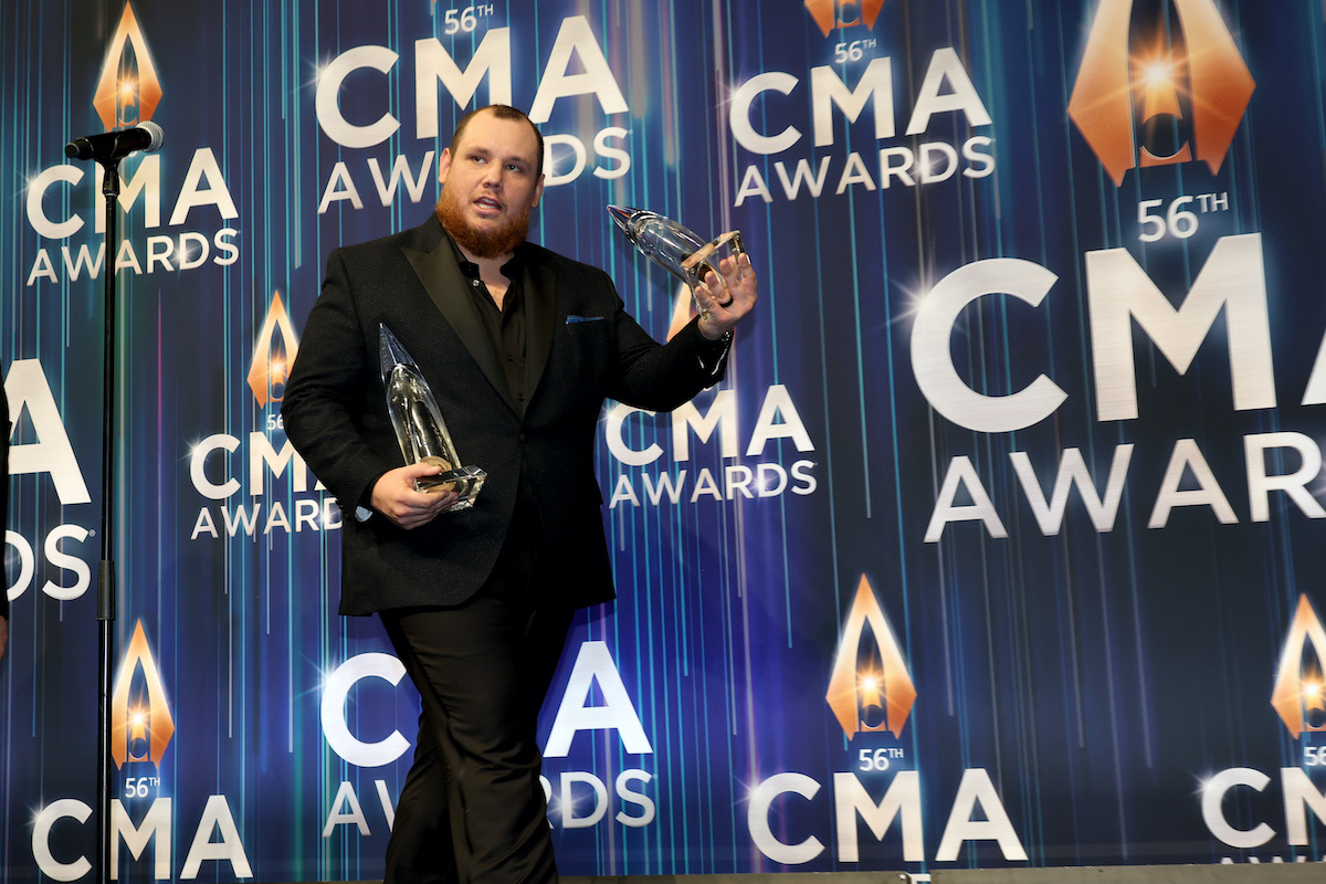NASHVILLE, TENNESSEE - NOVEMBER 09: Entertainer of the Year and Album of the Year winner Luke Combs poses in the press room during The 56th Annual CMA Awards at Bridgestone Arena on November 09, 2022 in Nashville, Tennessee.