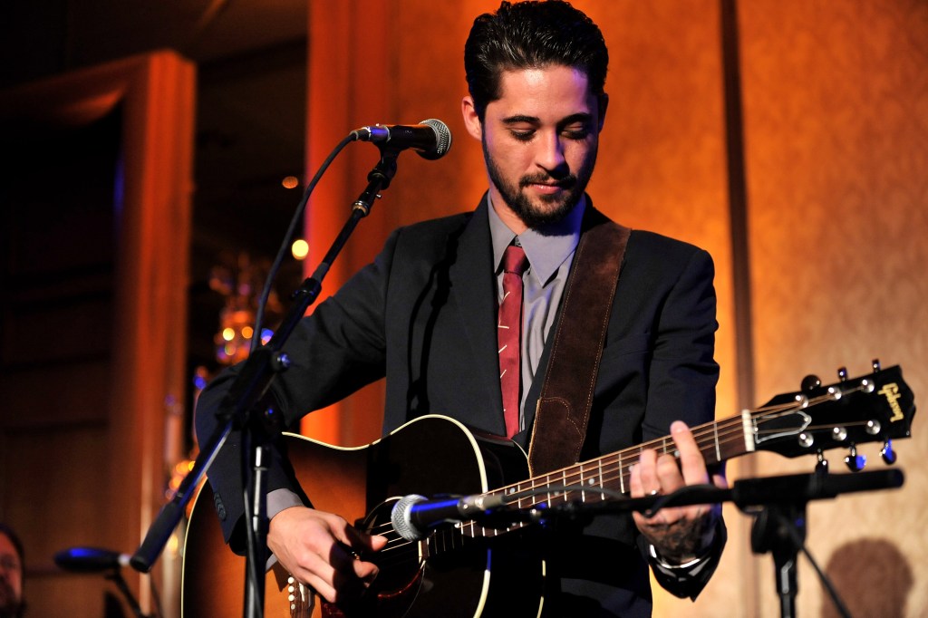 CENTURY CITY, CA - JANUARY 16: Singer Ryan Bingham performs at the 35th Annual Los Angeles Film Critics Association Awards at the InterContinental Hotel on January 16, 2010 in Century City, California.