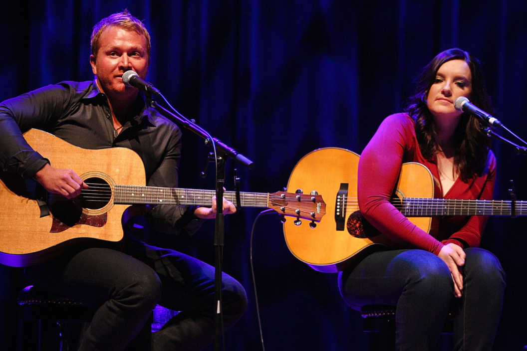 Shane McAnally performs during the 2013 CMA Songwriters Series at the CMA Theater on November 5, 2013 in Nashville, Tennessee.
