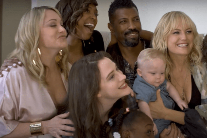Malin Akerman, Christine Taylor, Aisha Tyler, Kat Dennings, Deon Cole, and Jack Donnelly in Friendsgiving (2020)