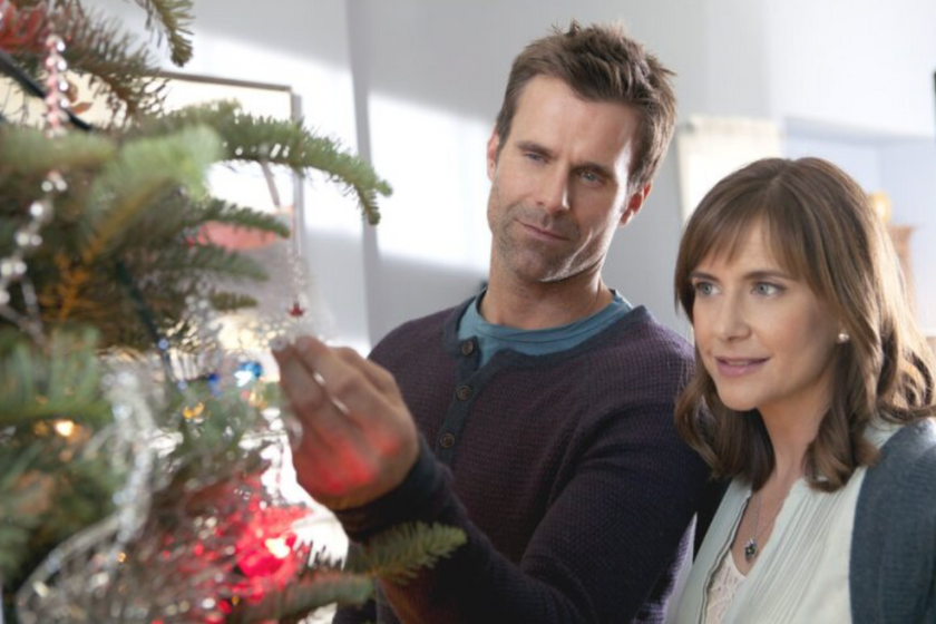 Cameron Mathison and Kellie Martin in 'The Christmas Ornament'