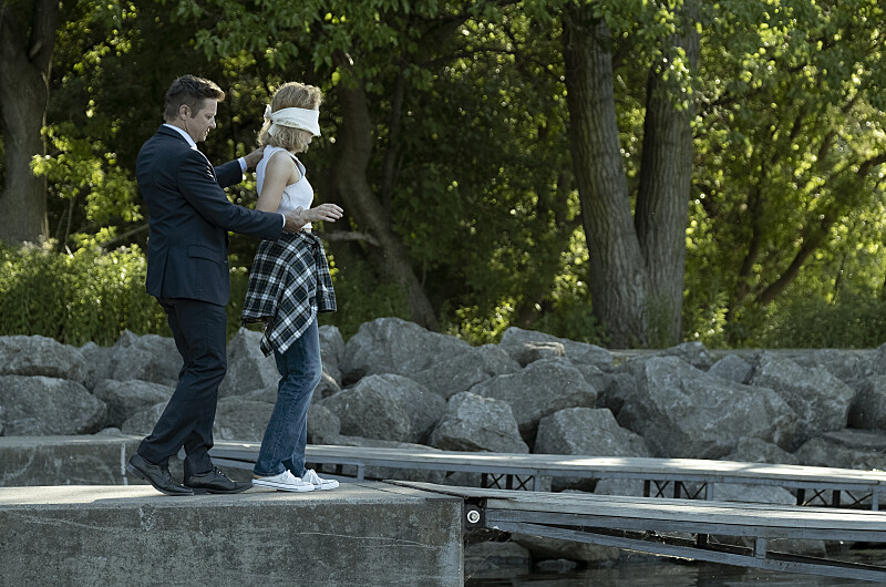 MAYOR OF KINGSTOWN - "Never Missed A Pigeon" -  Pictured (L-R): Jeremy Renner as Mike McLusky and Emma Laird as Iris  in season 2, episode 1 of the Paramount+ series MAYOR OF KINGSTOWN. 