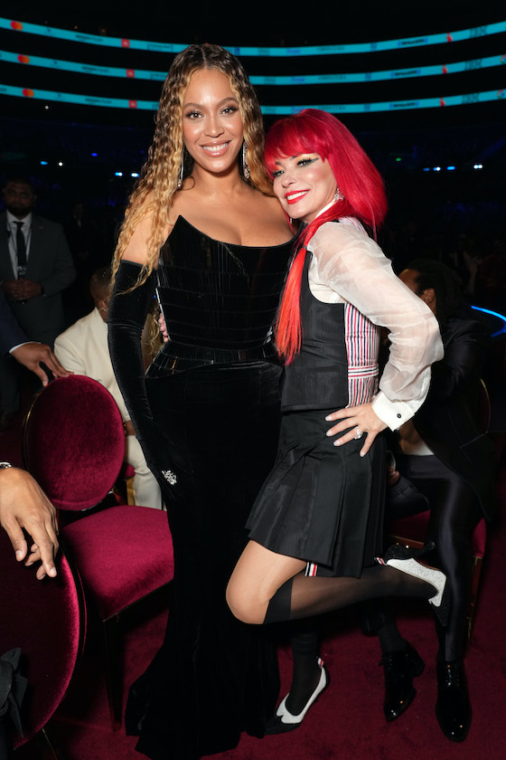 Shania Twain Dream Collaborations LOS ANGELES, CALIFORNIA - FEBRUARY 05: (L-R) Beyoncé and Shania Twain attend the 65th GRAMMY Awards at Crypto.com Arena on February 05, 2023 in Los Angeles, California.