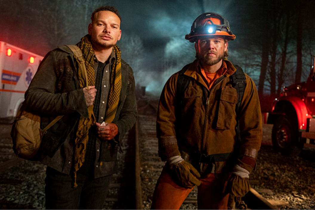 Kane Brown and Max Thieriot in CBS' 'Fire Country'. (Sergei Bachlakov/CBS ©2023 CBS Broadcasting, Inc. All Rights Reserved.)