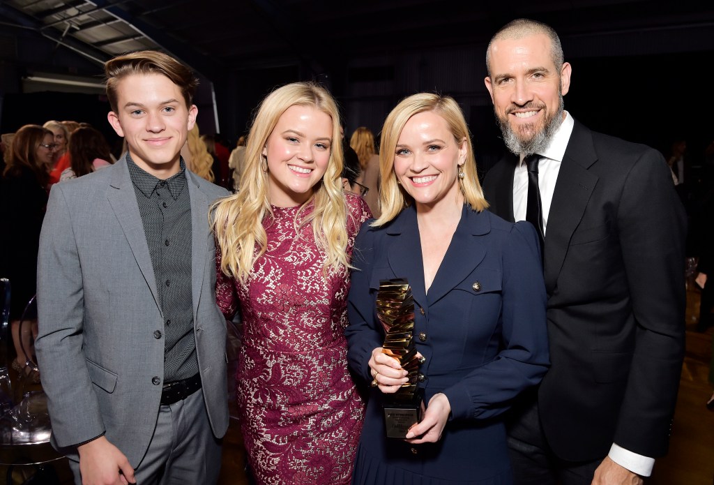 HOLLYWOOD, CALIFORNIA - DECEMBER 11: (L-R) Deacon Reese Phillippe, Ava Elizabeth Phillippe, Sherry Lansing Leadership Award honoree Reese Witherspoon, and Jim Toth attend The Hollywood Reporter's Power 100 Women in Entertainment at Milk Studios on December 11, 2019 in Hollywood, California.