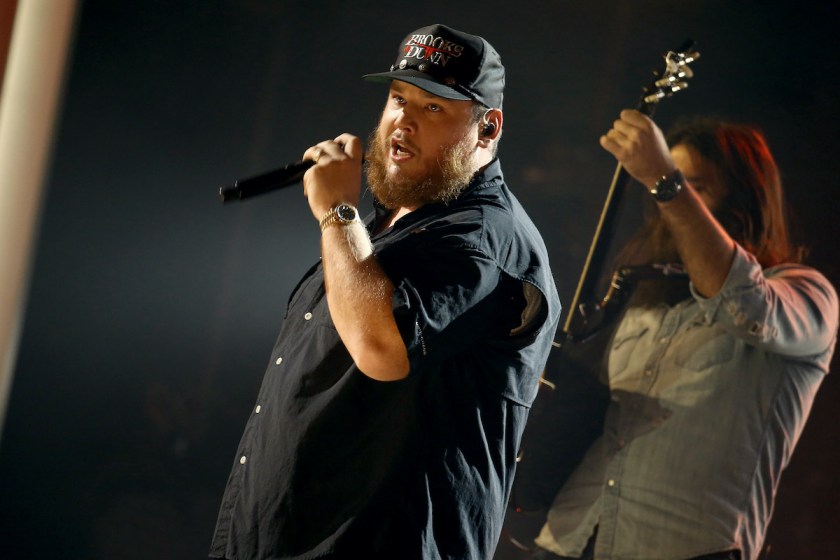 NASHVILLE, TENNESSEE - NOVEMBER 11: (FOR EDITORIAL USE ONLY) Luke Combs performs onstage during the The 54th Annual CMA Awards at Nashville's Music City Center on Wednesday, November 11, 2020 in Nashville, Tennessee.