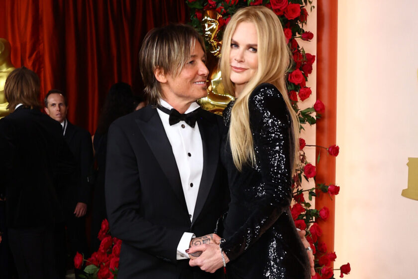 HOLLYWOOD, CALIFORNIA - MARCH 12: (L-R) Keith Urban and Nicole Kidman attend the 95th Annual Academy Awards on March 12, 2023 in Hollywood, California.