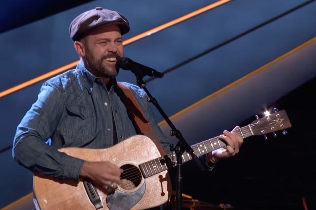 Neil Salsich Performs on The Voice