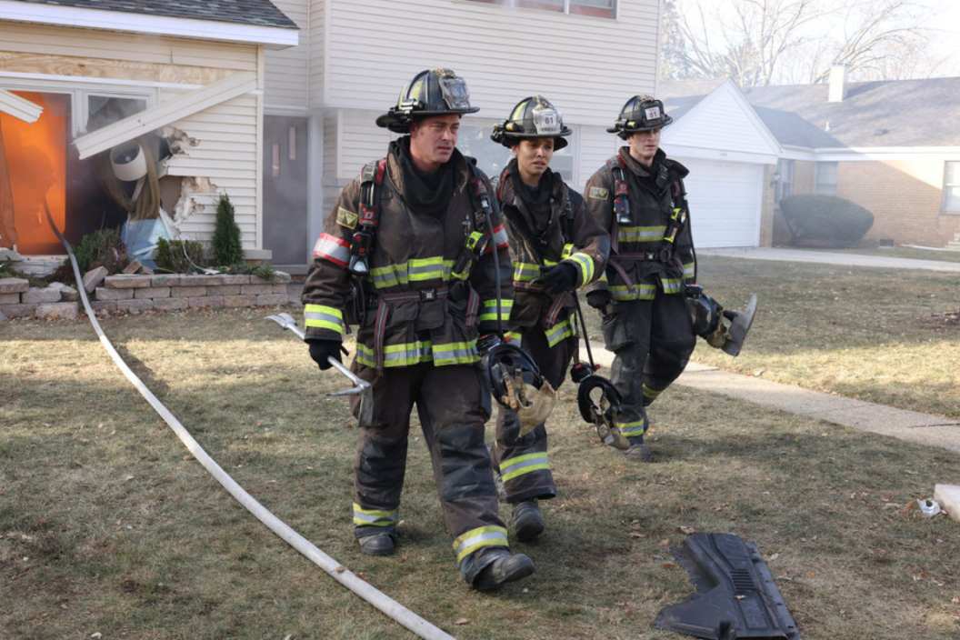 CHICAGO FIRE -- "A Guy I Used to Know" Episode 1111 -- Pictured: (l-r) Taylor Kinney as Kelly Severide, Miranda Rae Mayo as Stella Kidd, Jake Lockett as Carver