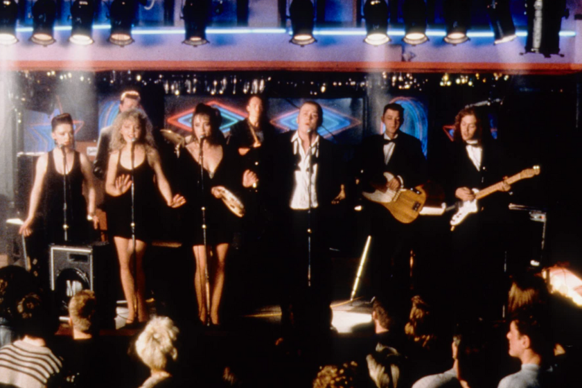 Angeline Ball, Dave Finnegan, Bronagh Gallagher, Félim Gormley, Glen Hansard, Maria Doyle Kennedy, Ken McCluskey, and Andrew Strong in The Commitments (1991)