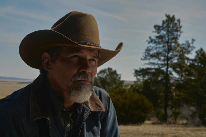 Outer Range Rise Outer Range Cast: Meet the Stars of the Sci-Fi Western
