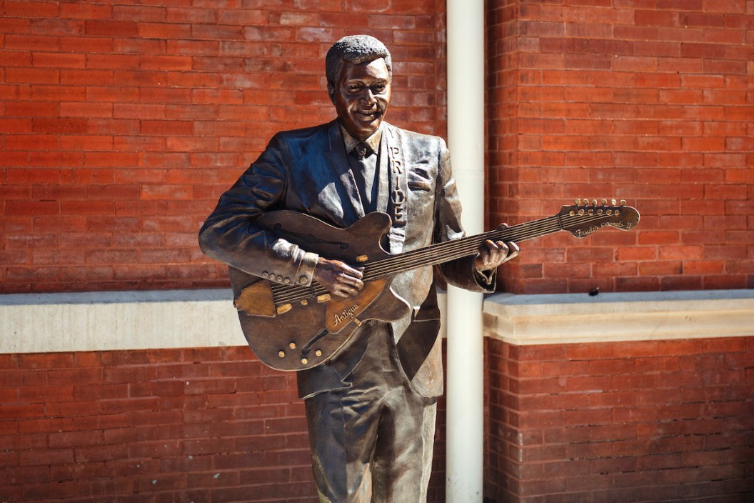 Press shot of Charley Pride's statue at Nashville's Ryman Auditorium