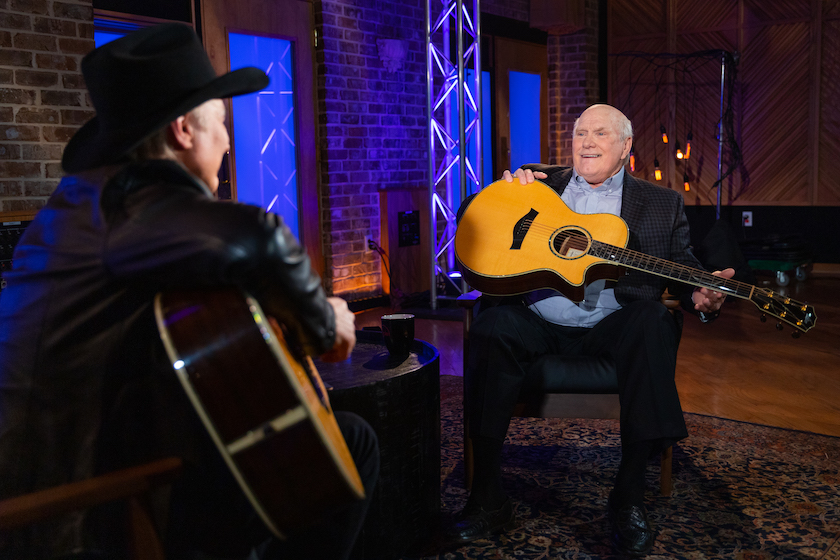 Press shot for Clint Black's Circle Network series 'Talking in Circles'