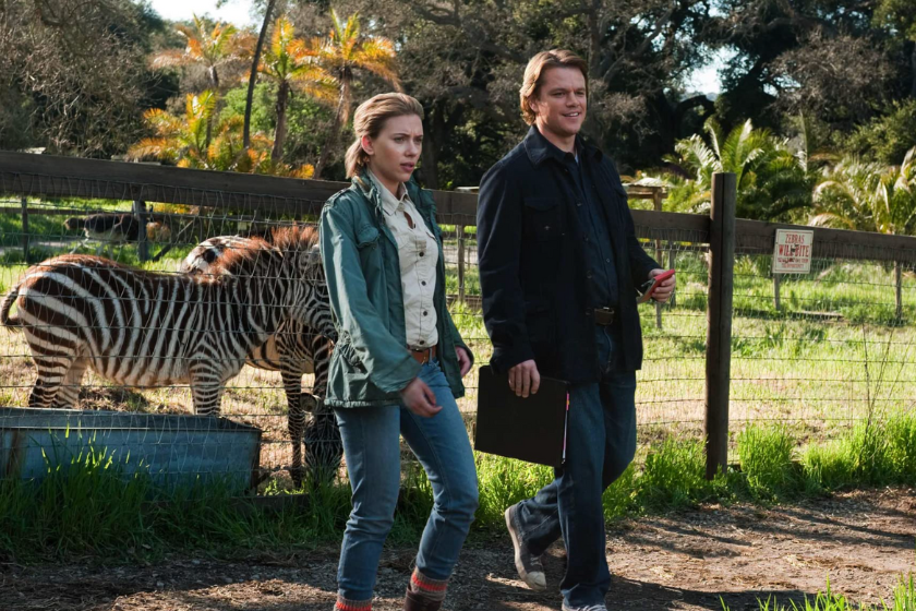 Matt Damon and Scarlett Johansson in We Bought a Zoo (2011)