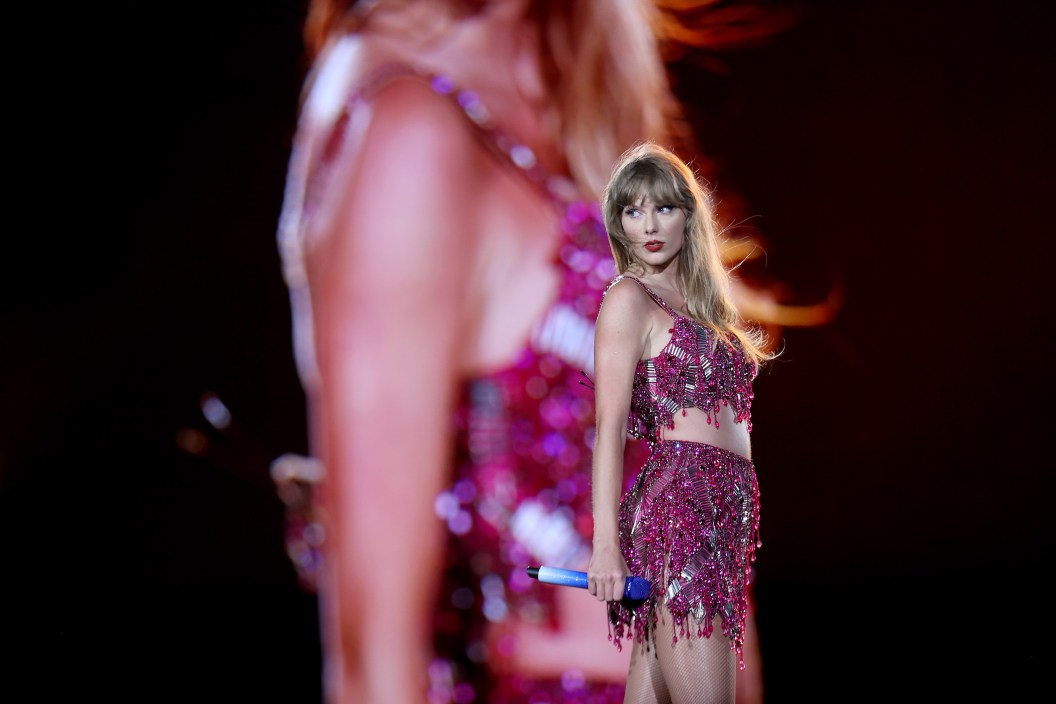 SEATTLE, WASHINGTON - JULY 22: EDITORIAL USE ONLY Taylor Swift performs onstage during the Taylor Swift | The Eras Tour at Lumen Field on July 22, 2023 in Seattle, Washington.