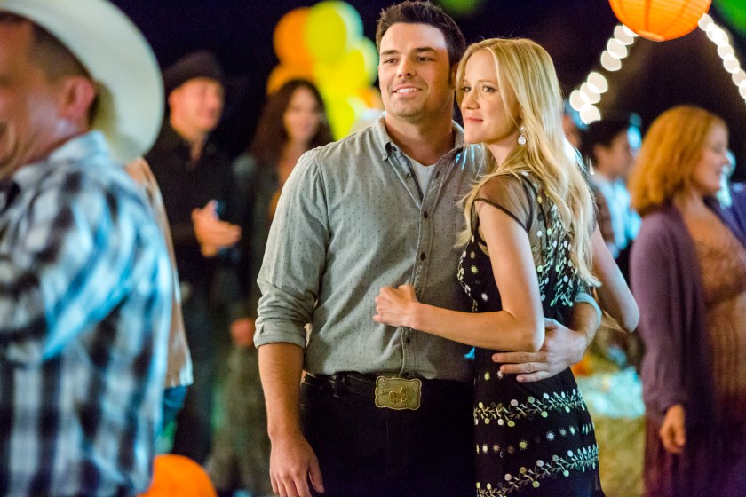 Jesse Hutch, Jessy Schram in 'Harvest Moon'