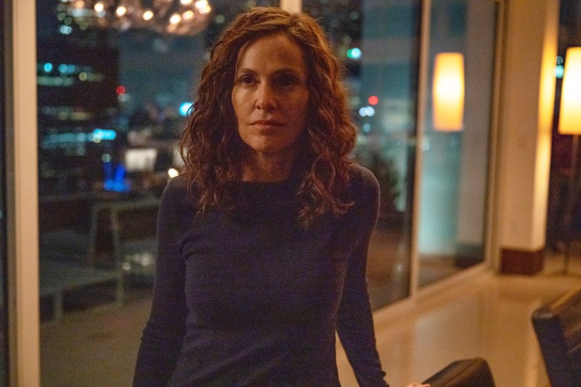 THE OLD MAN — "V" Episode 5 (Airs Thursday, July 7) Pictured: Amy Brenneman as Zoe McDonald. 
