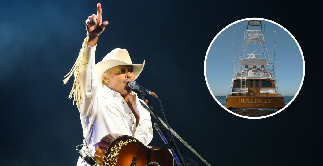 NASHVILLE, TENNESSEE - OCTOBER 08: Alan Jackson performs on stage at Bridgestone Arena on October 08, 2021 in Nashville, Tennessee and screengrab from the yacht's listing.