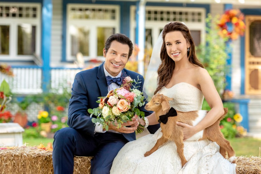 Lacey Chabert and Brenan Elliott tie the knot in Hallmark's "All of My Heart: The Wedding."