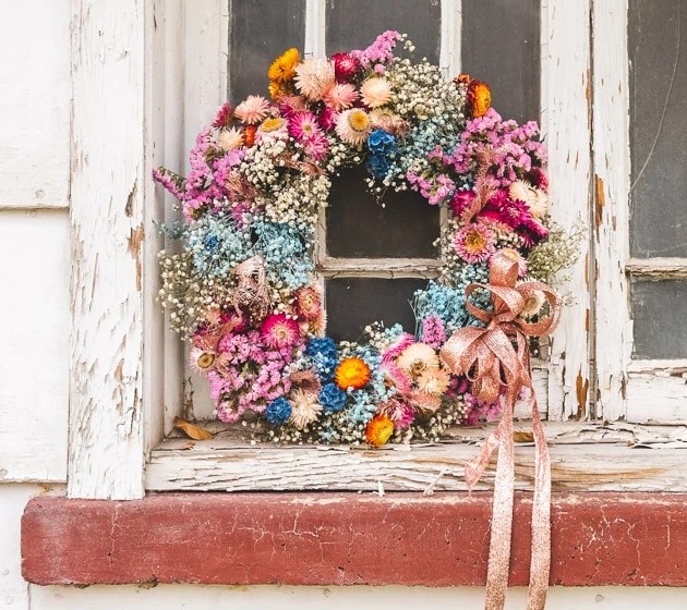dried babys breath wreath