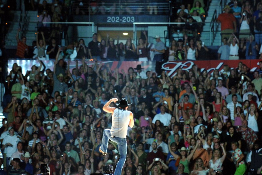 (EXCLUSIVE, Premium Rates Apply) Kenny Chesney