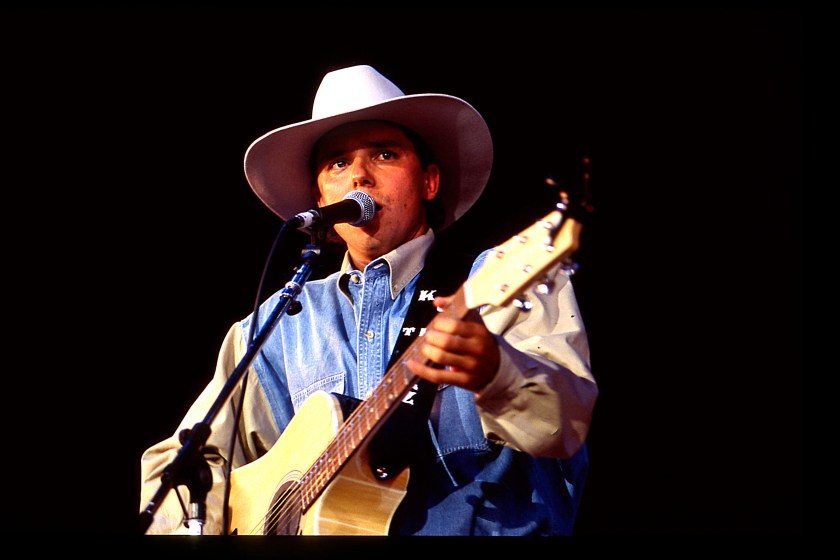 NASHVILLE - 1999: Country Singer Kenny Chesney performs at Starwood Amphitheater 1999 in Nashville,TN. 