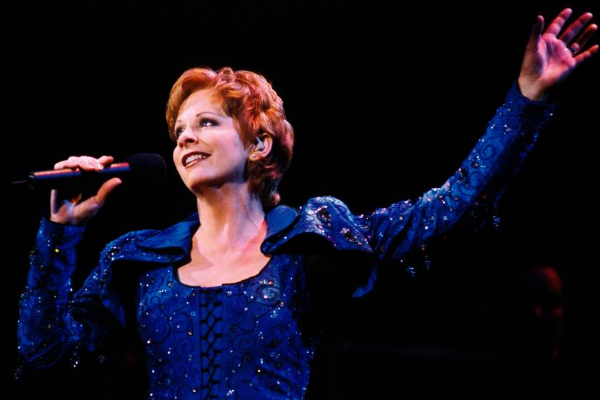 UNITED KINGDOM - JANUARY 01: ROYAL ALBERT HALL Photo of Reba McENTIRE
