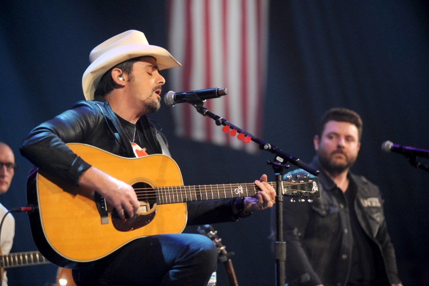 CHICAGO, IL - NOVEMBER 15: Brad Paisley performs onstage during CBS RADIO's Third Annual 'Stars and Strings' Concert to honor our nation's veterans at Chicago Theatre on November 15, 2017 in Chicago, Illinois.