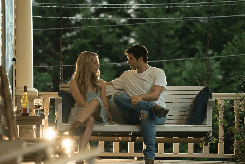 Alex Roe and Jessica Rothe in Forever My Girl (2018)
