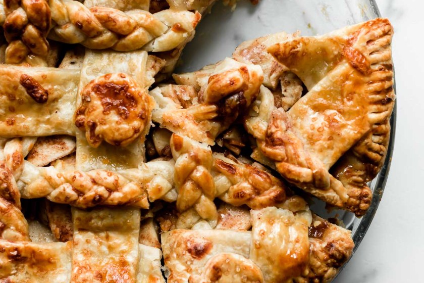 https://sallysbakingaddiction.com/apple-cheddar-pie