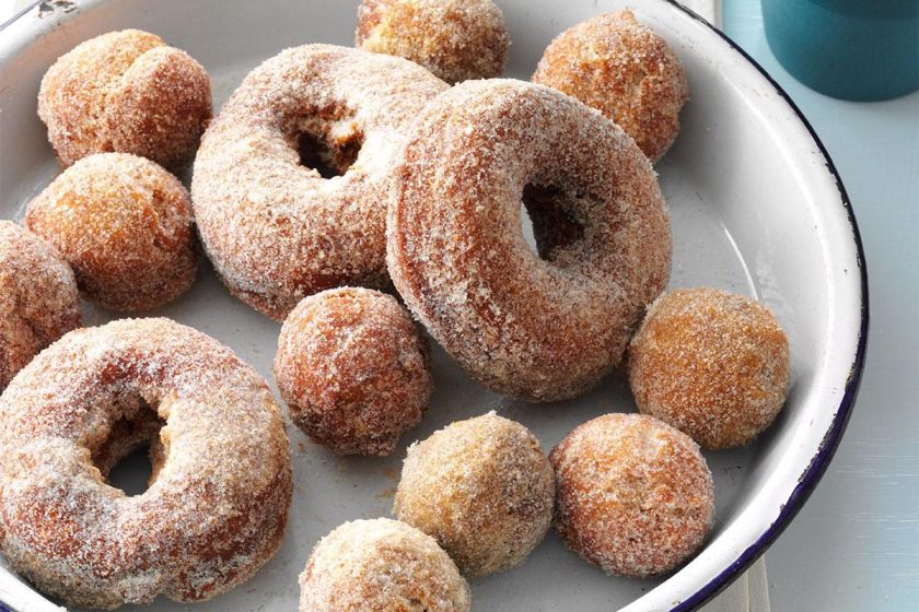https://www.tasteofhome.com/recipes/apple-cider-doughnuts/
