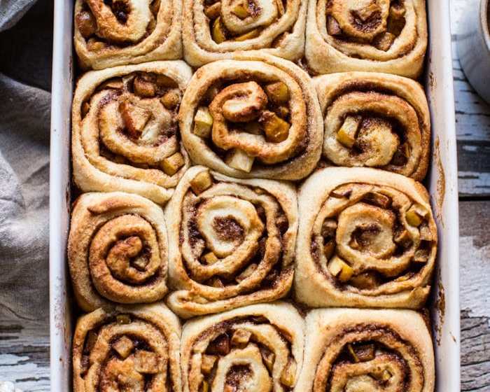https://www.halfbakedharvest.com/overnight-cinnamon-roll-bread