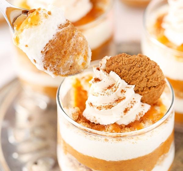 https://www.lifeloveandsugar.com/mini-no-bake-pumpkin-pies