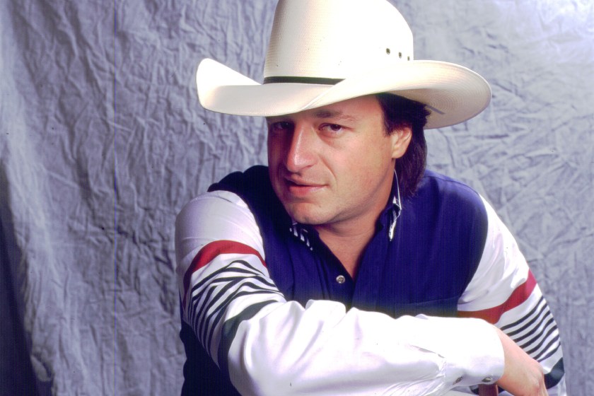 Mark Chesnutt on 11/27/95 in Chicago,Il.