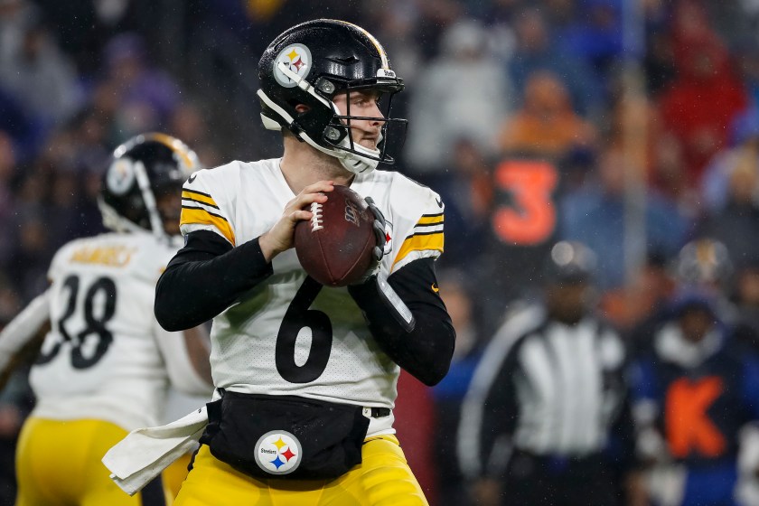 BALTIMORE, MD - DECEMBER 29: Devlin Hodges #6 of the Pittsburgh Steelers looks to pass against the Baltimore Ravens during the first half at M&T Bank Stadium on December 29, 2019 in Baltimore, Maryland.