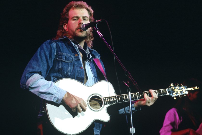 Toby Keith performs at Shoreline Amphitheatre on October 14, 1993 in Mountain View, California.